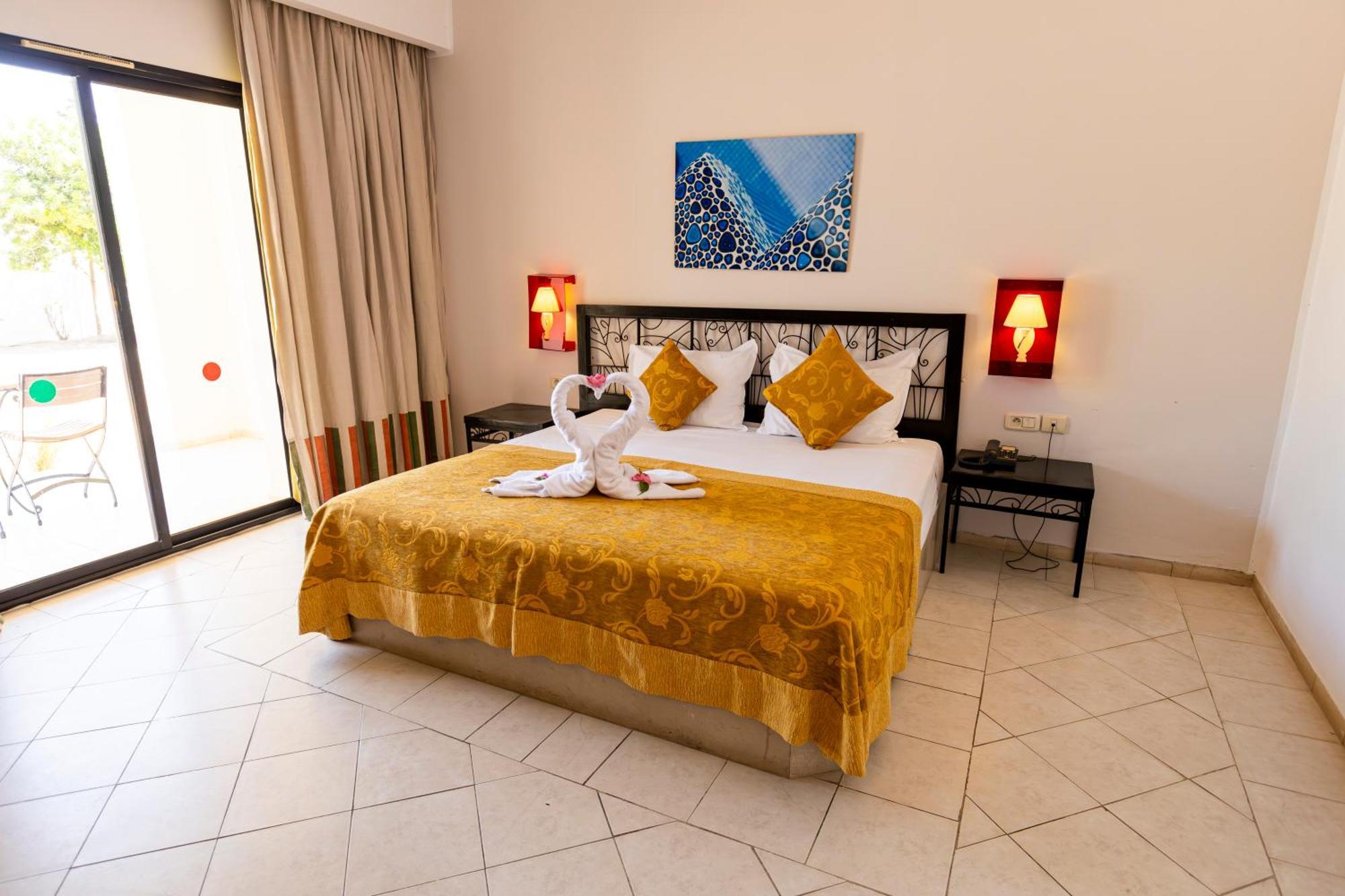 Le Petit Palais Djerba & Spa 훔트 수크 외부 사진